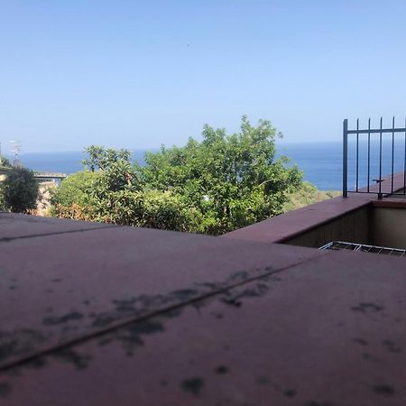 Cocciu D'Amuri Apartment Taormina Exteriör bild